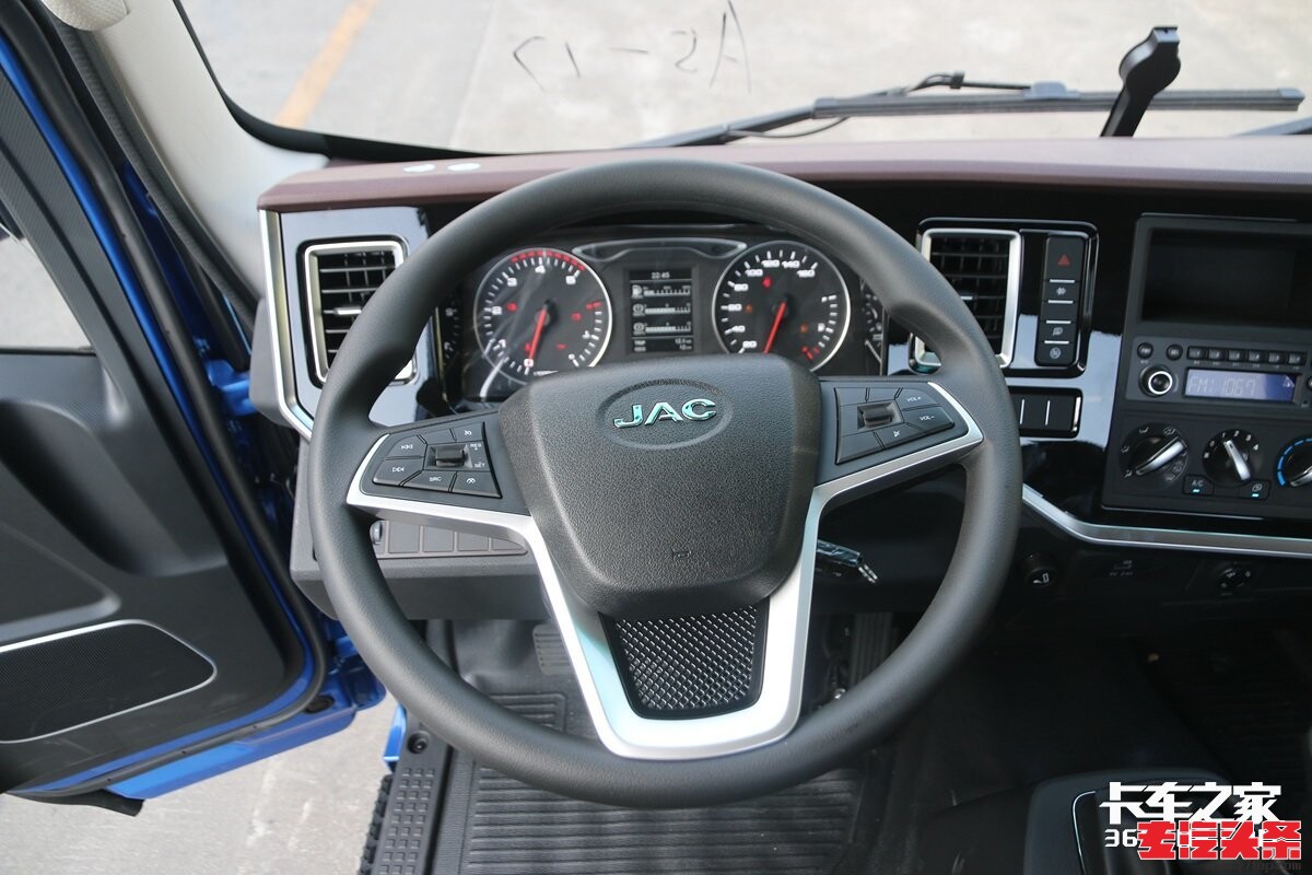 gxfx1xb0awv5044.jpg