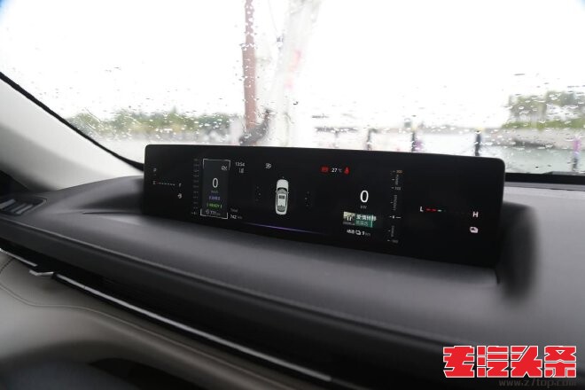 dkf5wfapacd83.jpg