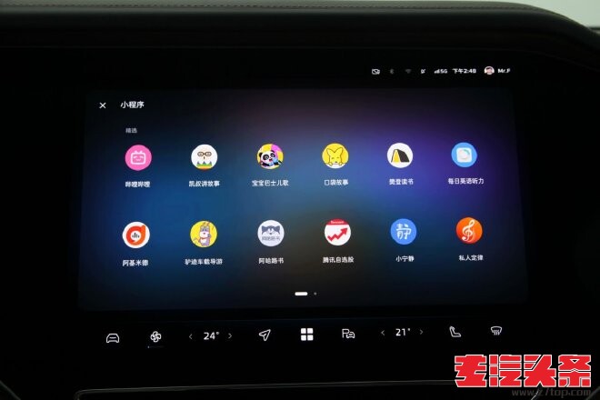 1y4hidn2pe33096.jpg