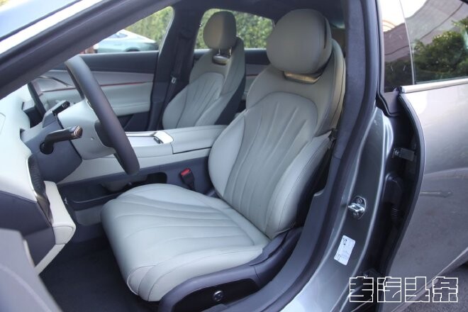 2ls2lzvb3bk8664.jpg
